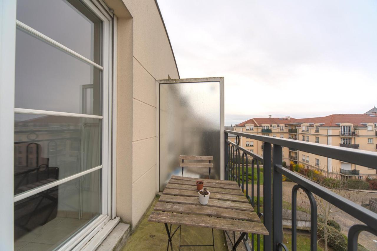 L'Appartement Du Roi Lion L 8 Pers L Proche De Disney Bussy-Saint-Georges Eksteriør bilde